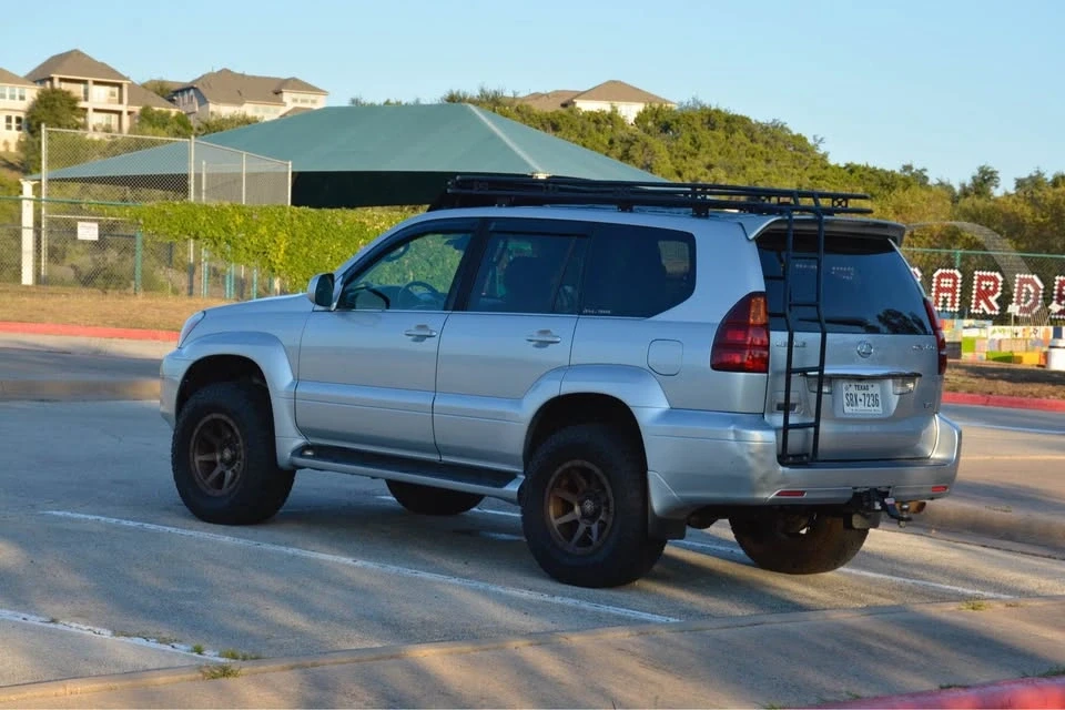 2006 Lexus GX 1st Gen - Image 6 of 12