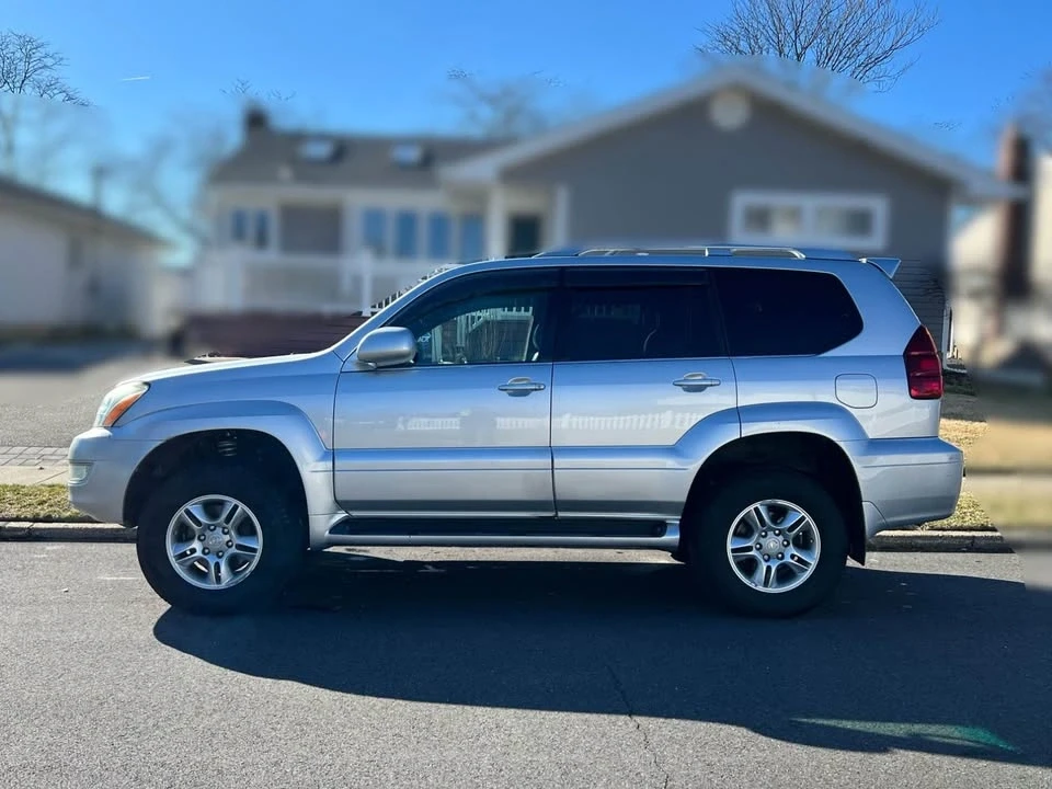 2006 Lexus GX 1st Gen - Image 5 of 20