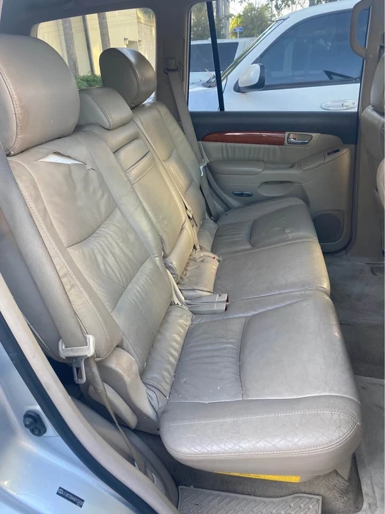 2006 Lexus GX 1st Gen - Image 6 of 9