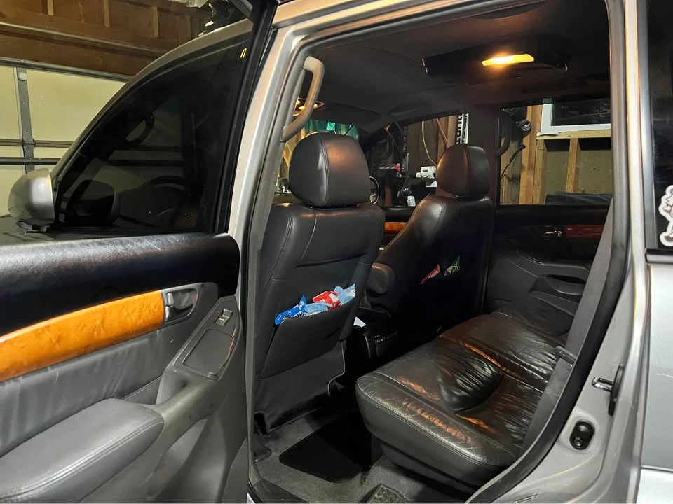 2006 Lexus GX 1st Gen - Image 8 of 10