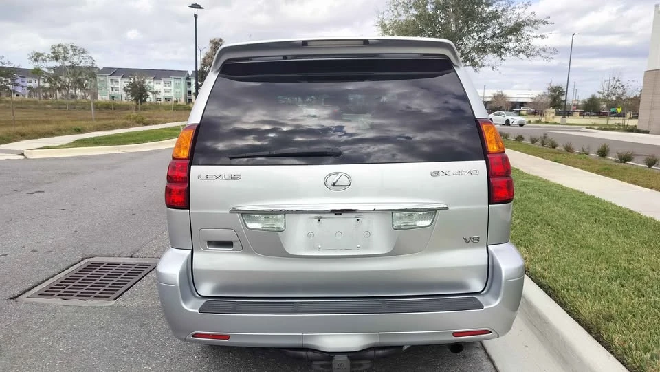 2006 Lexus GX 1st Gen - Image 6 of 12