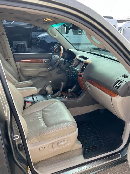 2006 Lexus GX 1st Gen - Image 9 of 9