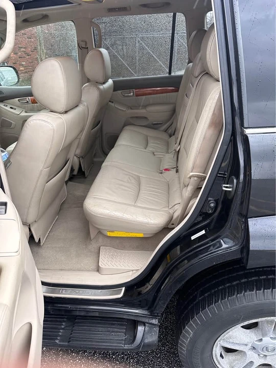 2006 Lexus GX 1st Gen - Image 6 of 9