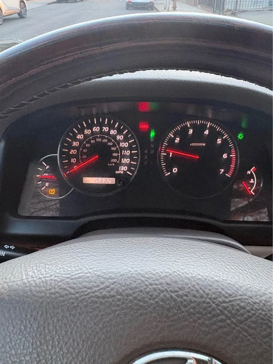 2006 Lexus GX 1st Gen - Image 10 of 18
