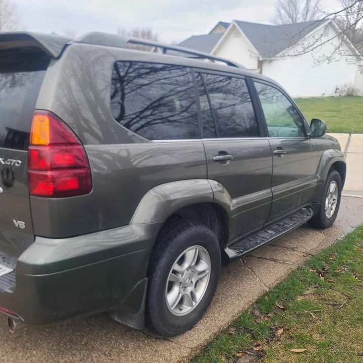 2006 Lexus GX 1st Gen - Image 4 of 13