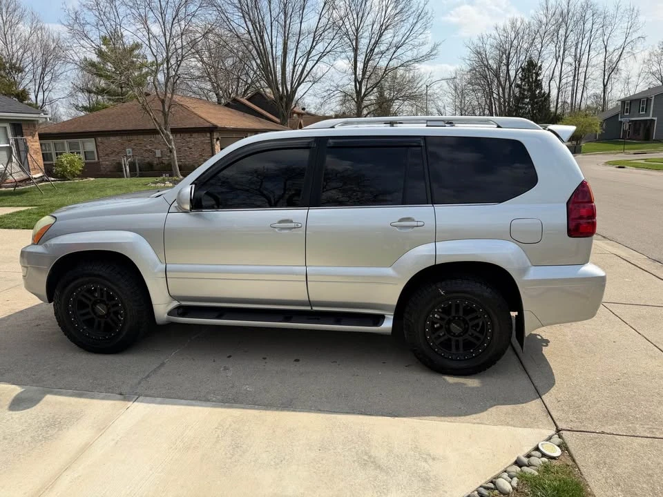 2006 Lexus GX 1st Gen - Image 3 of 18