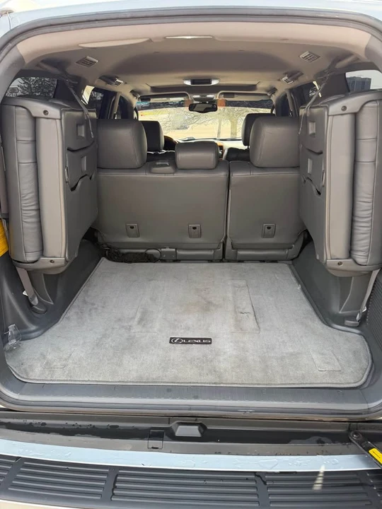 2006 Lexus GX 1st Gen - Image 10 of 18