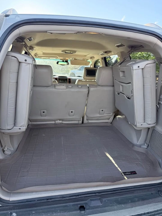 2006 Lexus GX 1st Gen - Image 13 of 15