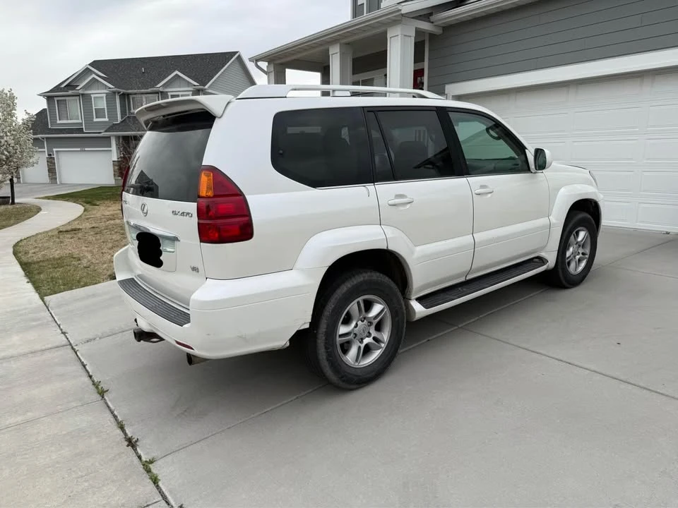 2006 Lexus GX 1st Gen - Image 8 of 11