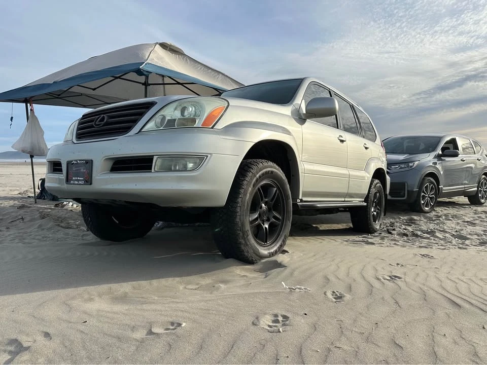 2006 Lexus GX 1st Gen - Image 2 of 5