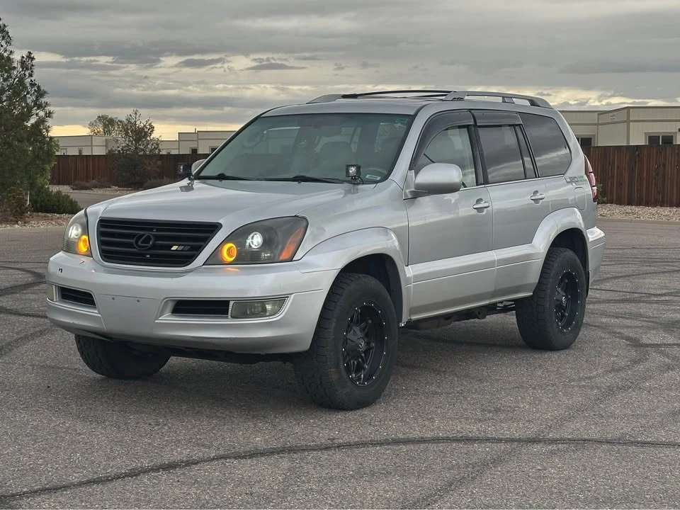 2006 Lexus GX 1st Gen - Image 2 of 10