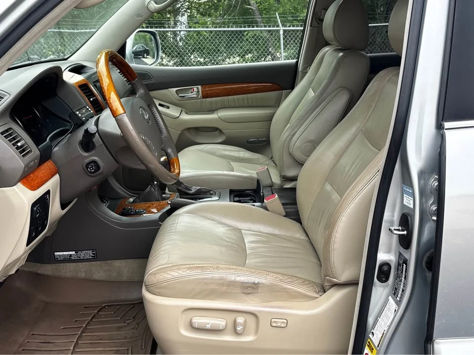 2006 Lexus GX 1st Gen - Image 11 of 19