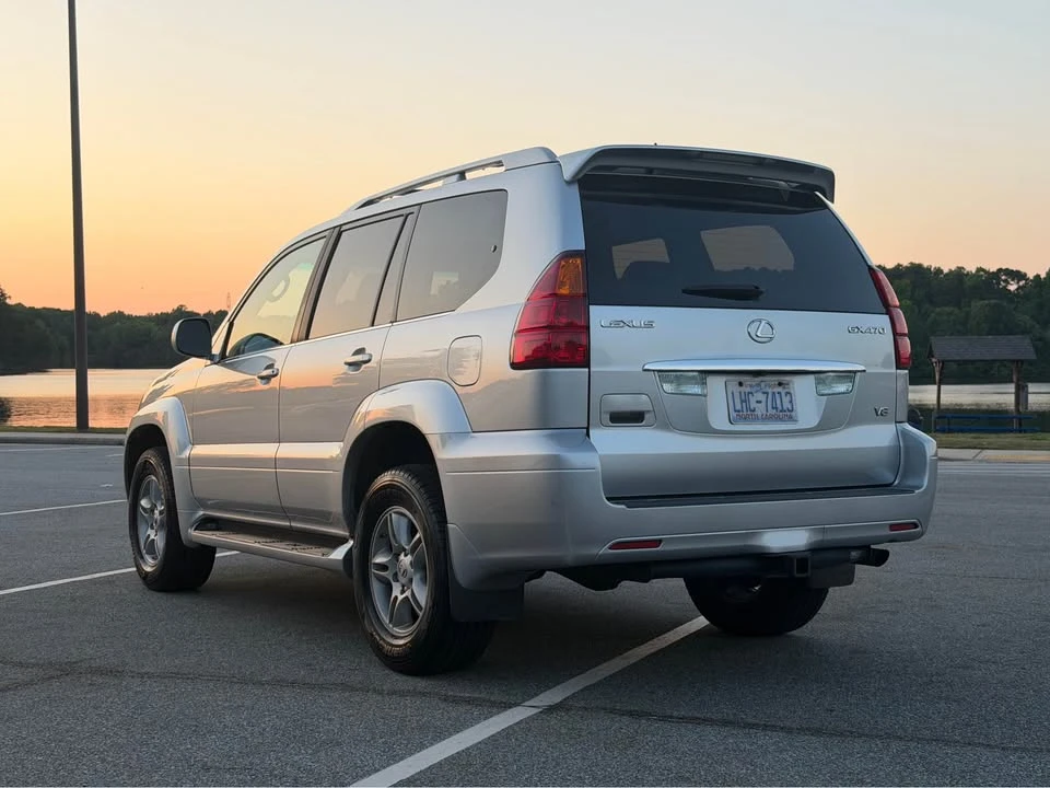 2006 Lexus GX 1st Gen - Image 2 of 10