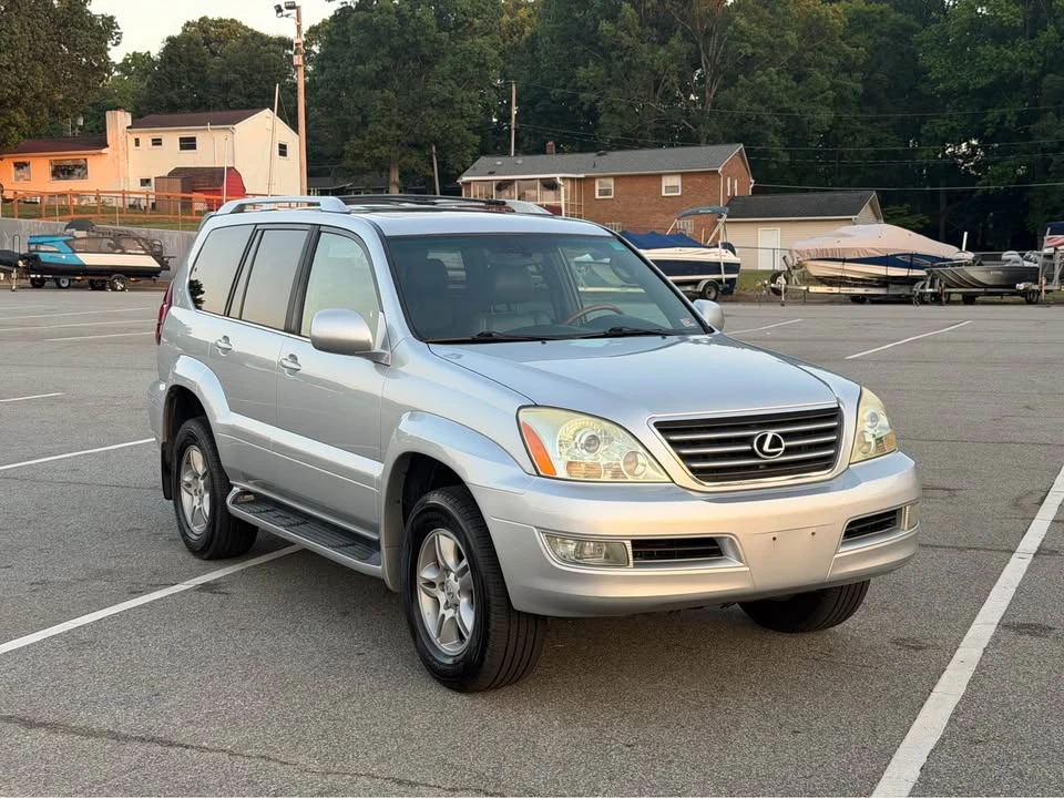 2006 Lexus GX 1st Gen - Image 3 of 10