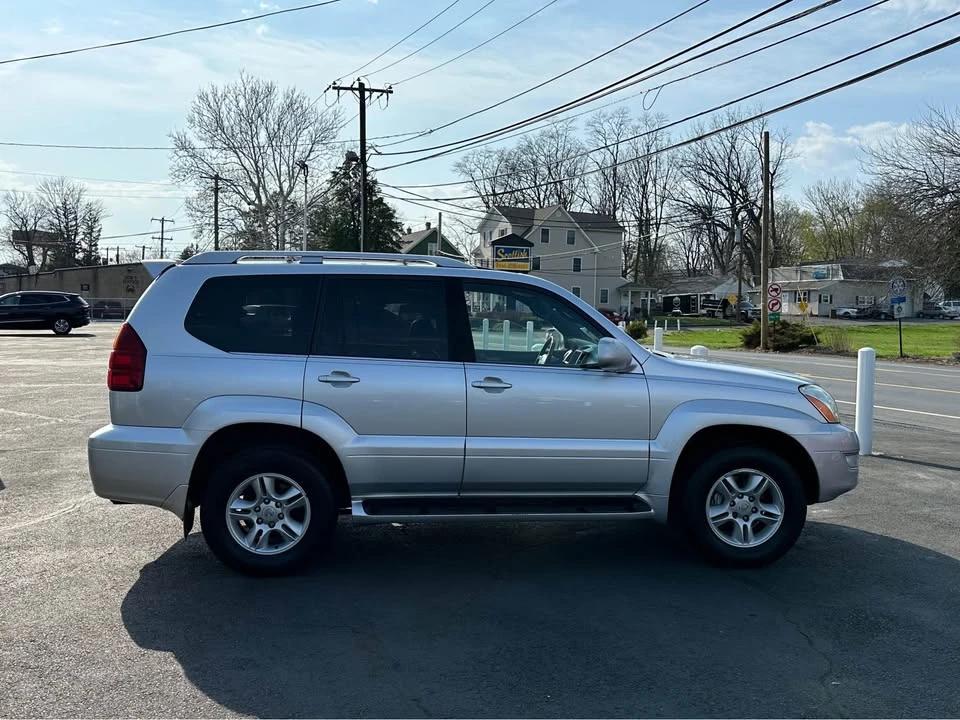 2006 Lexus GX 1st Gen - Image 4 of 17