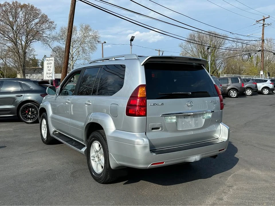 2006 Lexus GX 1st Gen - Image 7 of 17