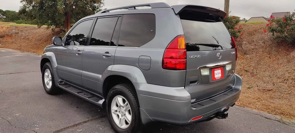 2006 Lexus GX 1st Gen - Image 3 of 18