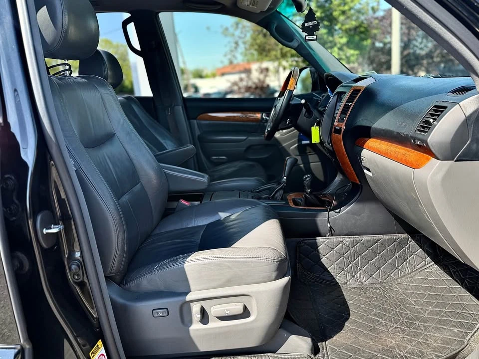 2006 Lexus GX 1st Gen - Image 13 of 18