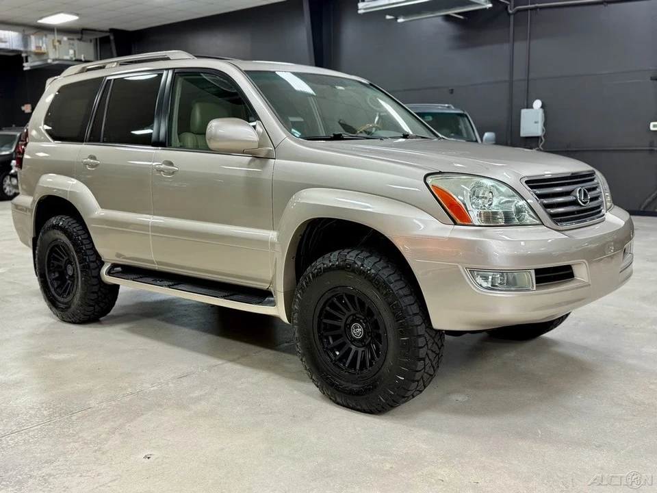 2006 Lexus GX 2nd Gen - Image 2 of 12