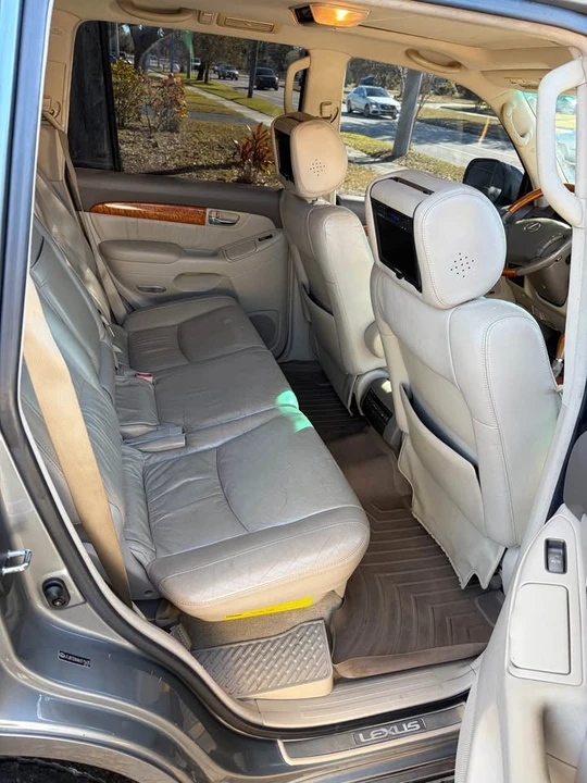 2006 Lexus GX 1st Gen - Image 7 of 10