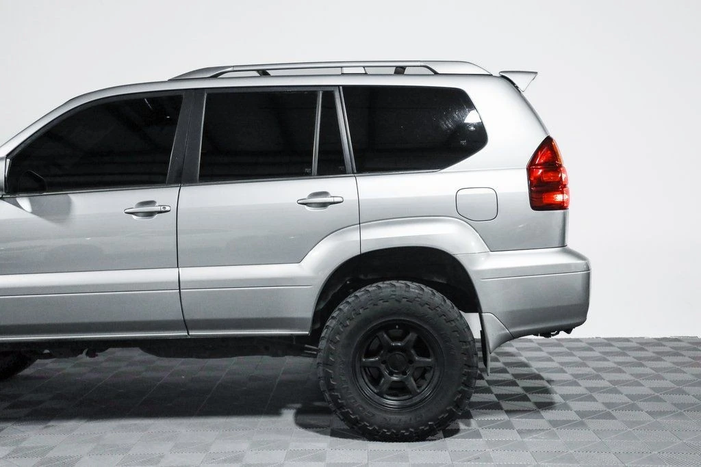 2006 Lexus GX 1st Gen - Image 17 of 21