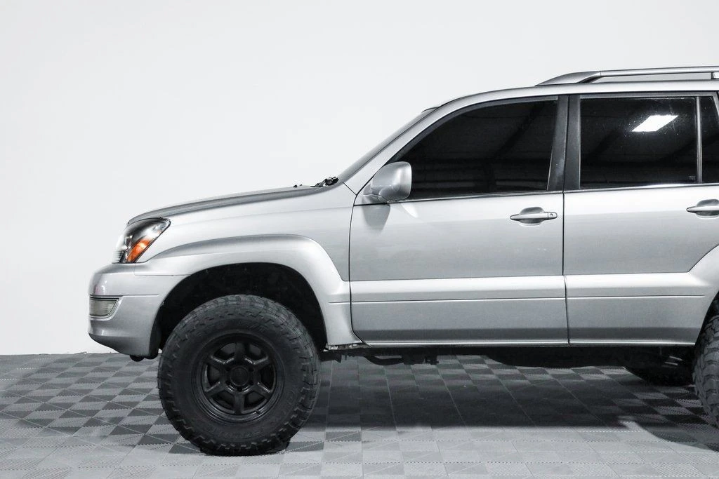 2006 Lexus GX 1st Gen - Image 16 of 21