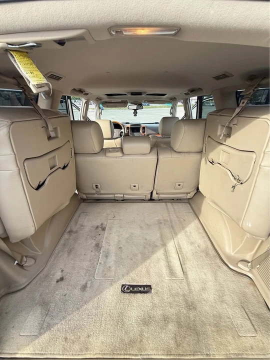 2006 Lexus GX 1st Gen - Image 7 of 10
