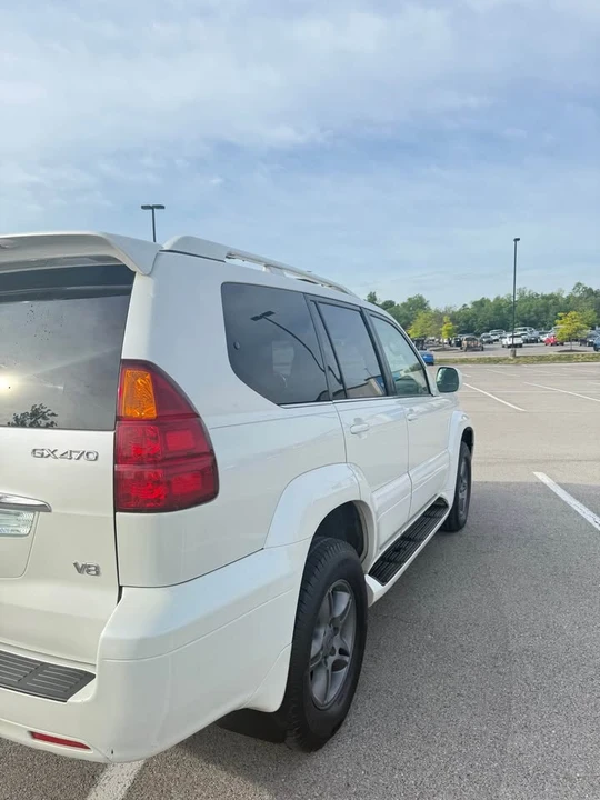 2006 Lexus GX 1st Gen - Image 4 of 10