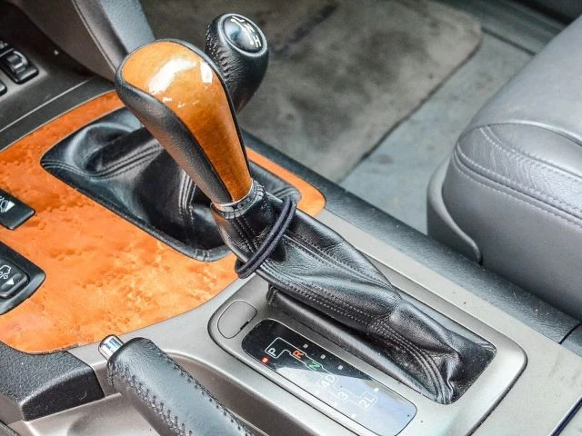 2006 Lexus GX 1st Gen - Image 26 of 31