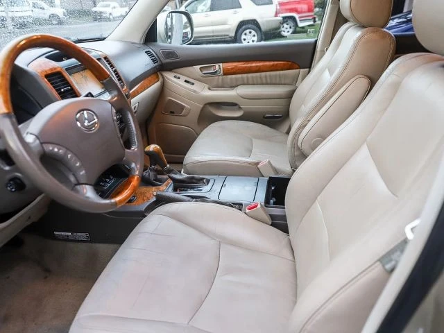 2006 Lexus GX 1st Gen - Image 26 of 31