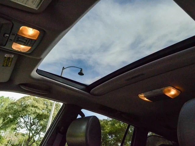 2006 Lexus GX 1st Gen - Image 30 of 31