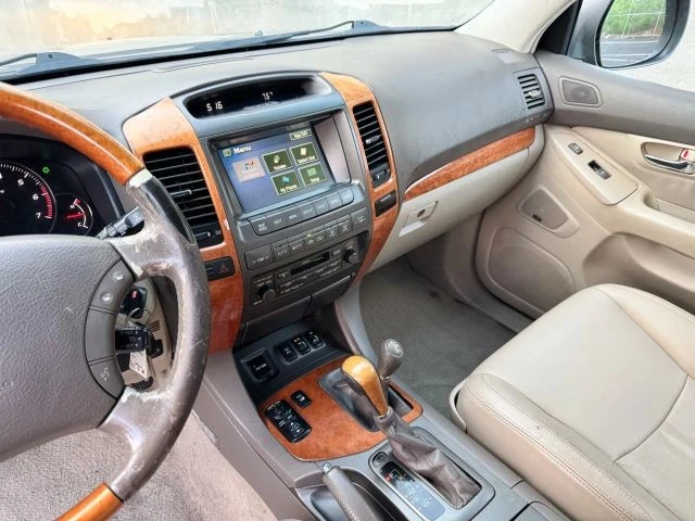 2006 Lexus GX 2nd Gen - Image 14 of 21