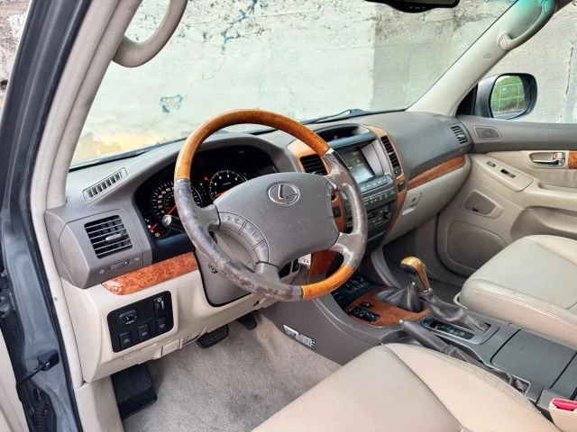 2006 Lexus GX 2nd Gen - Image 13 of 21