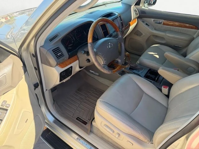 2006 Lexus GX 1st Gen - Image 14 of 21