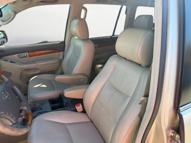 2006 Lexus GX 1st Gen - Image 15 of 21