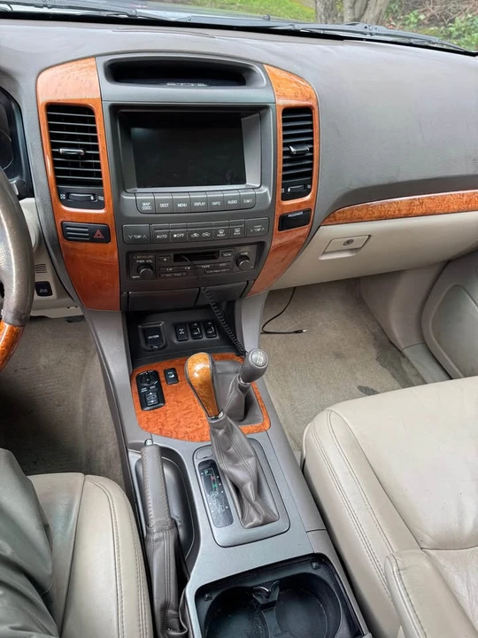 2006 Lexus GX 1st Gen - Image 9 of 9