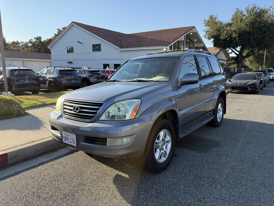 2006 Lexus GX 1st Gen - Image 2 of 31