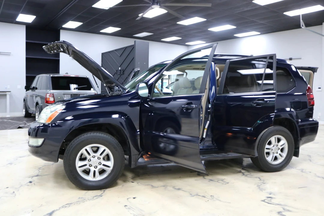 2006 Lexus GX 1st Gen - Image 26 of 31
