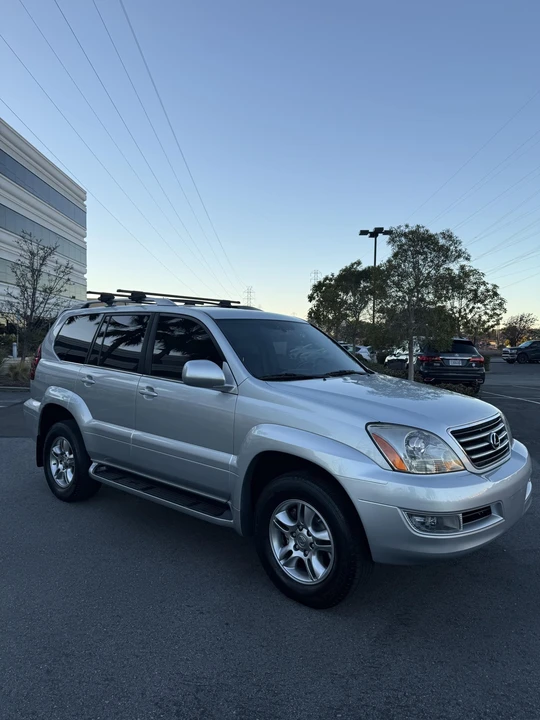 2006 Lexus GX 2nd Gen - Image 10 of 31