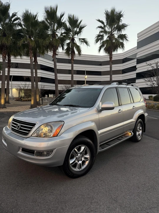 2006 Lexus GX 2nd Gen - Image 4 of 31