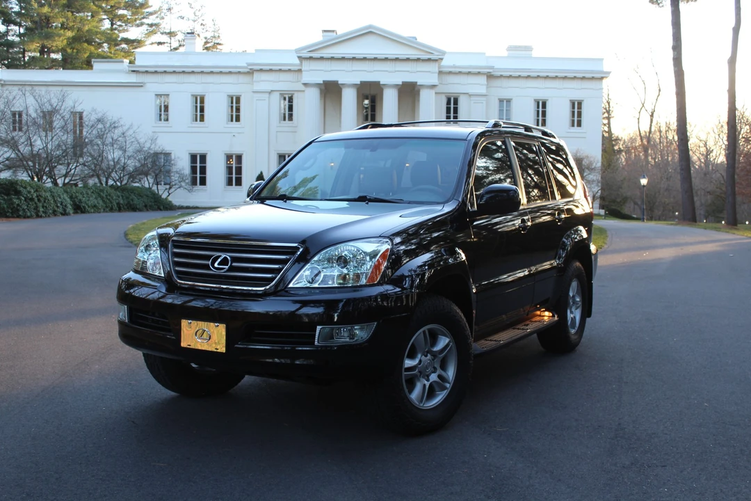2006 Lexus GX 2nd Gen - Image 3 of 31