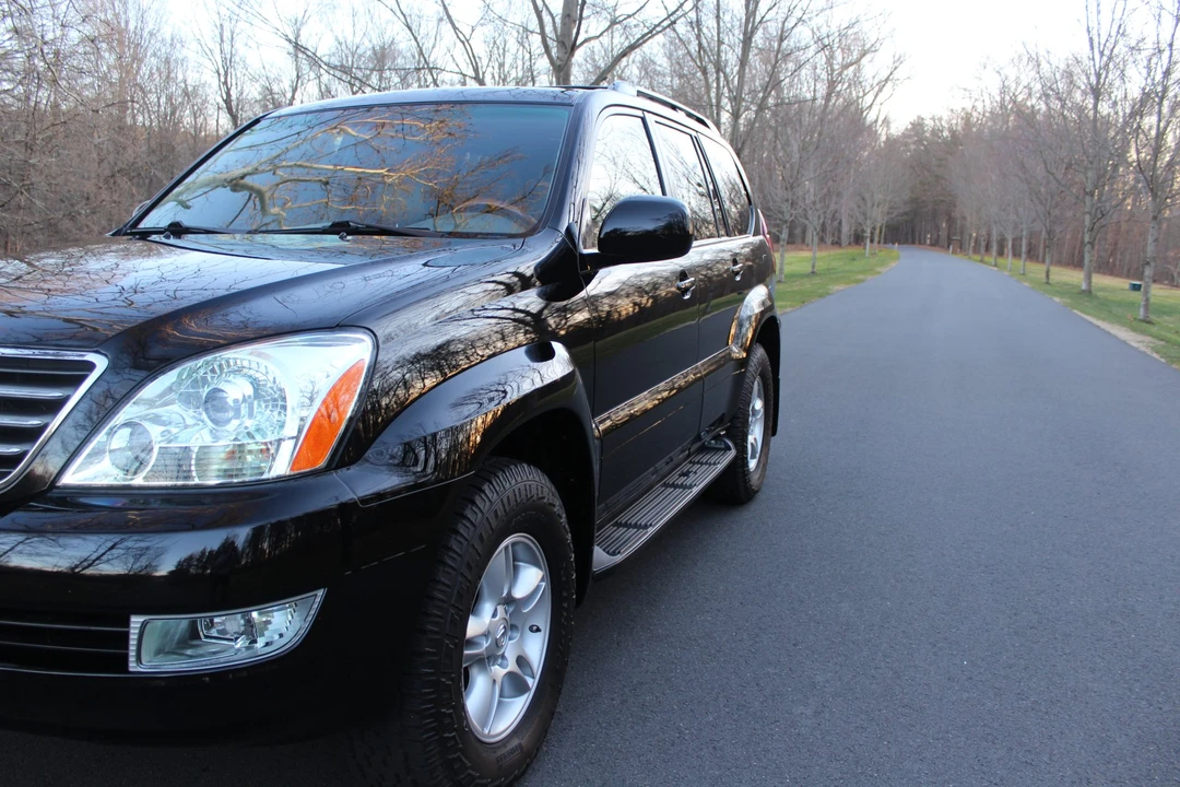 2006 Lexus GX 2nd Gen - Image 12 of 31