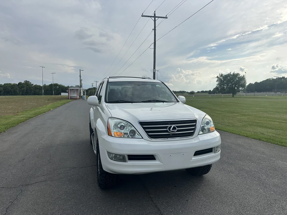 2006 Lexus GX 1st Gen - Image 28 of 31