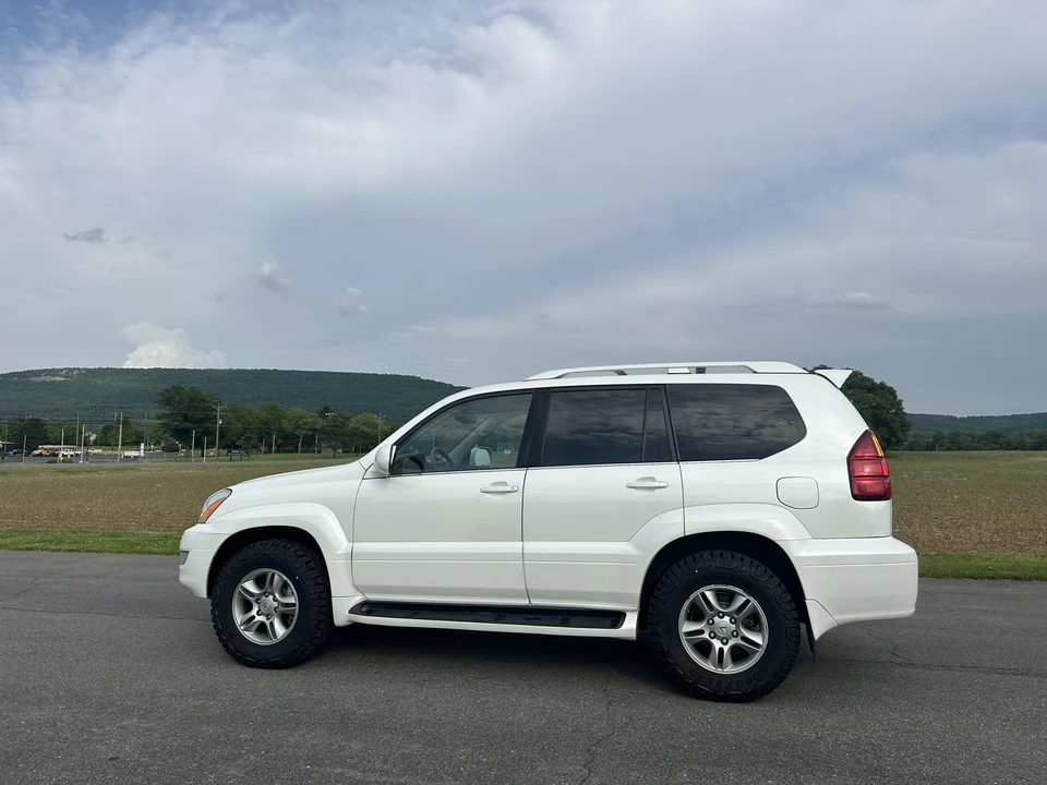 2006 Lexus GX 1st Gen - Image 15 of 31
