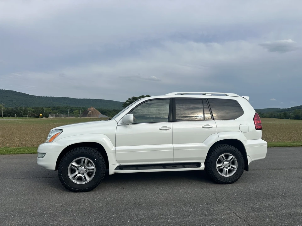 2006 Lexus GX 1st Gen - Image 13 of 31