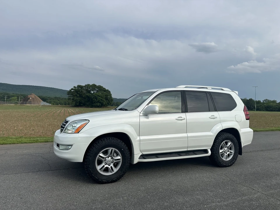 2006 Lexus GX 1st Gen - Image 11 of 31