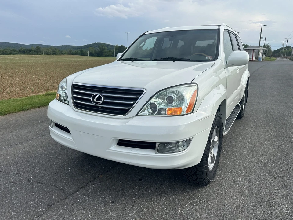 2006 Lexus GX 1st Gen - Image 2 of 31
