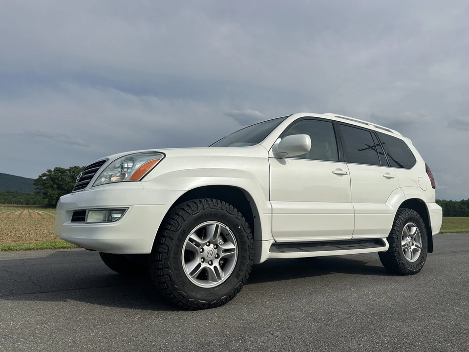 2006 Lexus GX 1st Gen - Image 10 of 31
