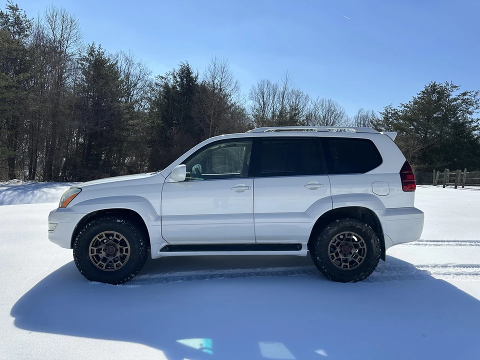 2006 Lexus GX 2nd Gen - Image 21 of 31