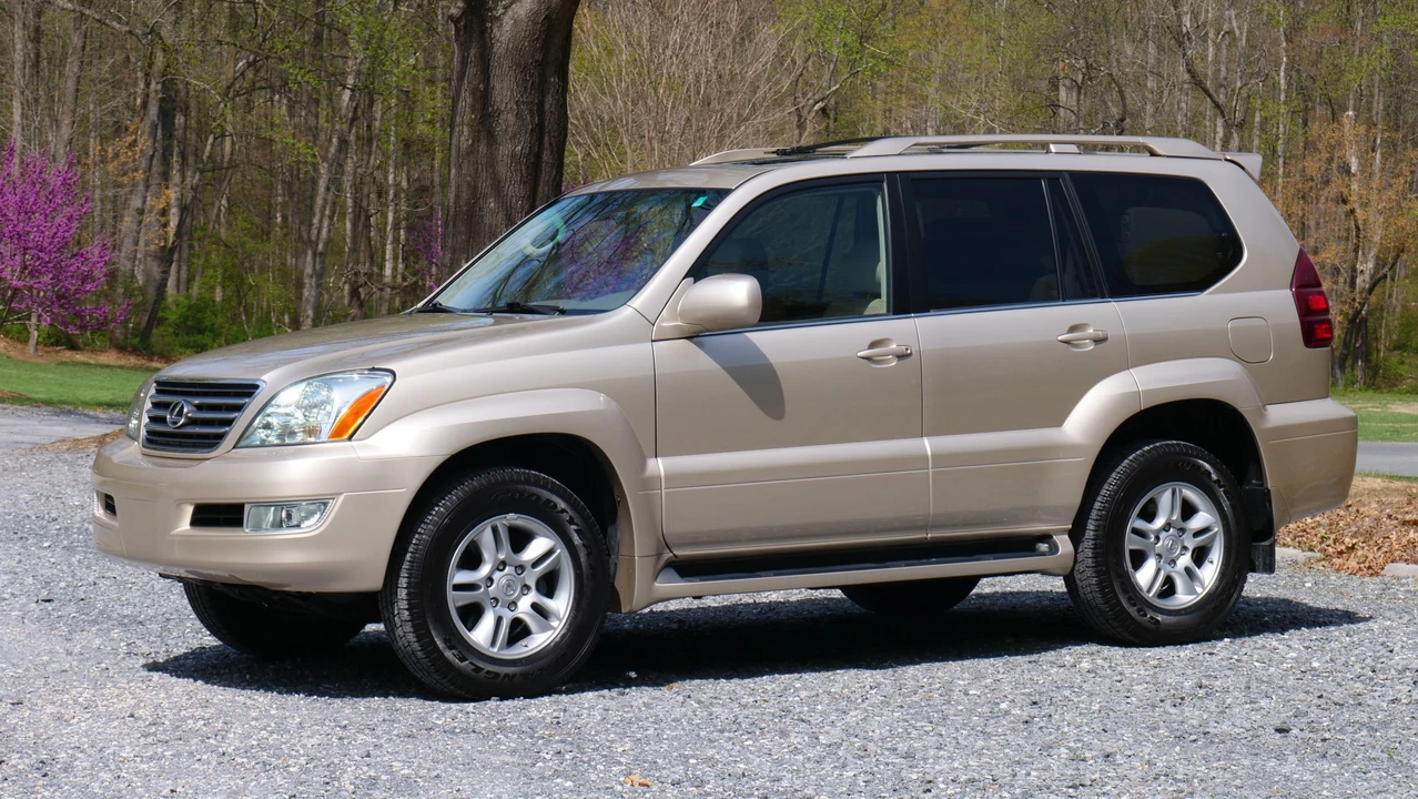 2006 Lexus GX 1st Gen - Image 9 of 31